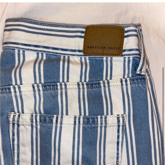 Blue and White Striped American Eagle Jeans - Picture 4 of 5